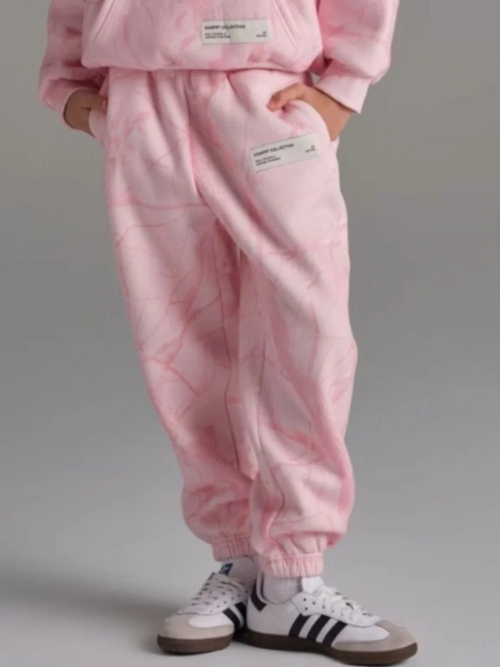 Comfrt Kids Pink Camo Print Sweatpants